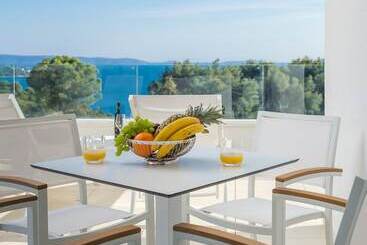 هتل آپارتمان Villas Baotic