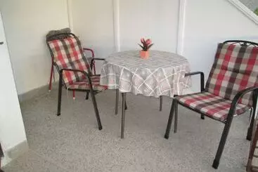 Turistihuoneistot Apartments Villa Velin