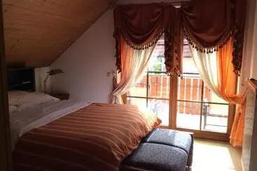 Majatalo Mountain View Rooms