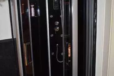 Turistihuoneistot Sinuessa