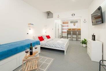 Apartamentos turísticos Studio Apartment Sesula