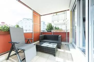 ツーリストアパートメント Apartment 2 Zimmer Flughafen Stuttgart