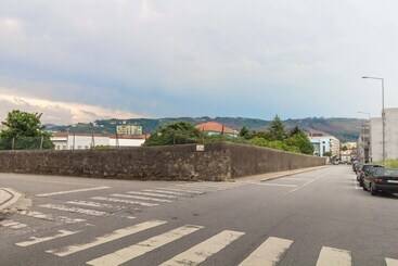 관광객 아파트 House And People   Rua Da Taxa