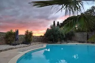 Bed and Breakfast Le Coq Du Nord   Mailhac Gîte Et Chambres D Hôtes