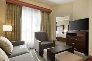 Отель Homewood Suites By Hilton St. Petersburg Clearwater