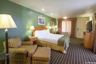 Surestayplus Hotel By Best Western San Jose Central City