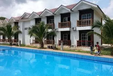 هتل Mersing Beach Resort