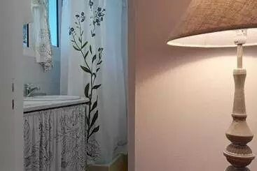 آپارتمان‌های توریست‌ها Poros Pine Villa