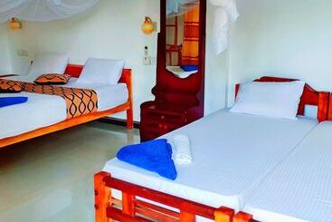 Surf & Sand Hotel Arugambay