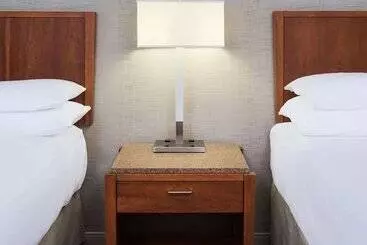 فندق Hyatt Centric Chicago Ohare