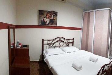 Hotel Warisan Family Inn