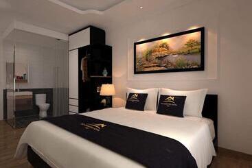 酒店 Old Quarter  1961