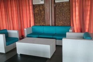 בית מלון כפרי L'fisher Chalet