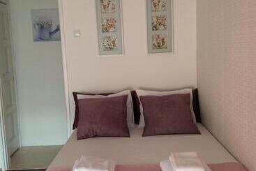 פנסיון 4u Lisbon Iv Guesthouse Airport