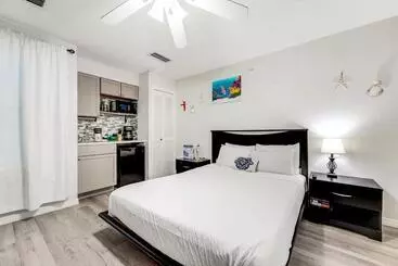 호텔 Inn At St Thomas Square