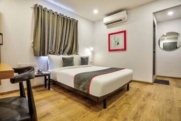 בית מלון כפרי Oyo Townhouse 156 Maraimalai Nagar