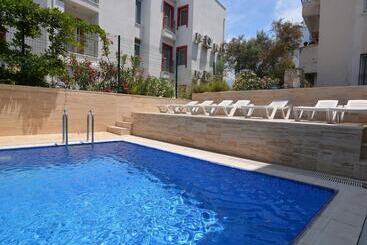 Airport Güllük Otel