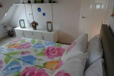 Bed and Breakfast Rêst En Romte