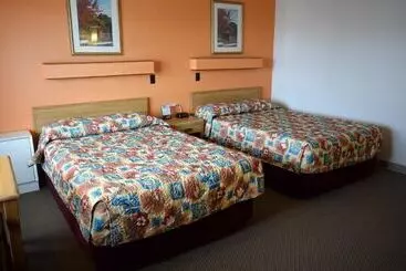 Мотель Budget Host Inn Iron Mountain