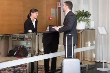 I Suites Malate  & Condotel