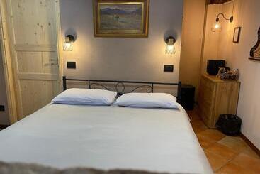 ペンション La Casina