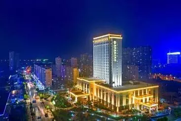 Hotel Binhai Jinling International