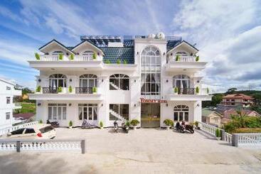 Tommy Hotel Dalat