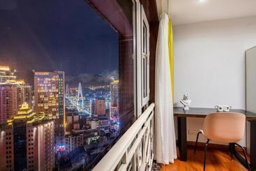 هتل Chongqing·yuzhong·xiaoshizi·