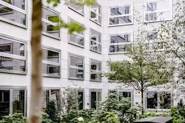 ホテル The Flag West M