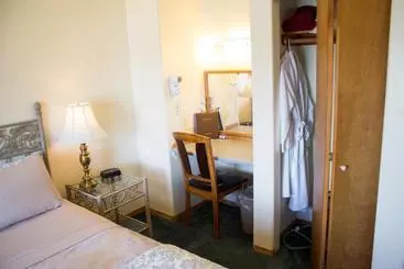 住宿加早餐 Minnie Street Inn