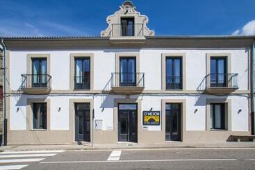 Hostel Albergue O Mesón