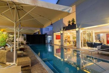 Turistihuoneistot Alma Suites