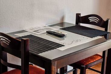 پانسیون Skiathos Holiday House