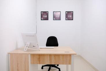 Hotel Oyo Life 2338 Point Homy Coliving Space