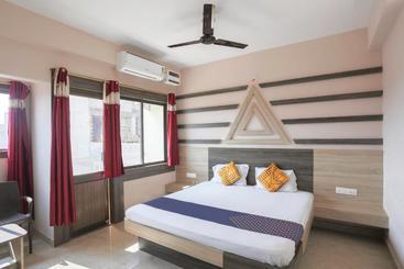 Hotel Spot On 66662 Sairaj Inn 2