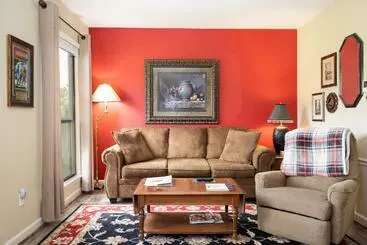 Pointe Royale Golf Resort