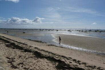 ベッドアンドブレックファースト La Chambre D Hotes Chez Titi