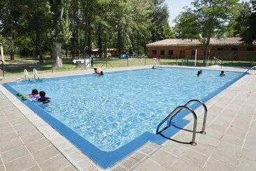 בית מלון כפרי Camping Fuentes Blancas