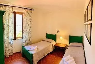 Maaseutuhotelli Tenuta Agricola Fraschiera