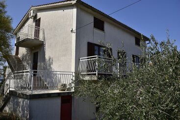 관광객 아파트 Apartments Maestral