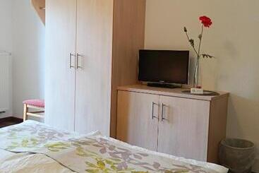 Otel Landgasthof Zum Rappen