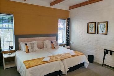 Отель Puza Moya Guest House