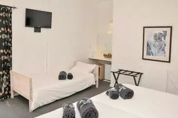 Hotelli Puza Moya Guest House