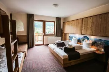 Otel Der Wolkensteinbär