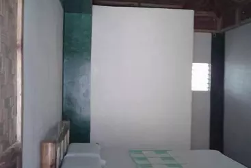 پانسیون Chelle S Guesthouse And Backpackers
