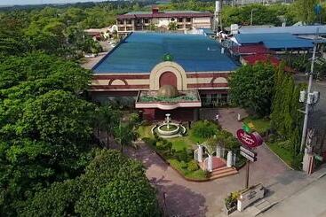 Queen Margarette Hotel Main