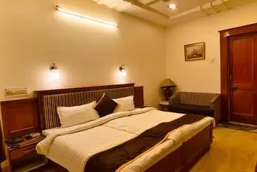 ホテル Kamal Nearest To Taj Mahal