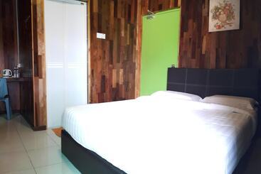 هتل Mabohai Resort Klebang