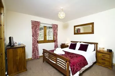 Torcastle House B&b