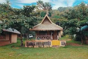 コテージ Villa Anastacia White Beach Puerto Galera